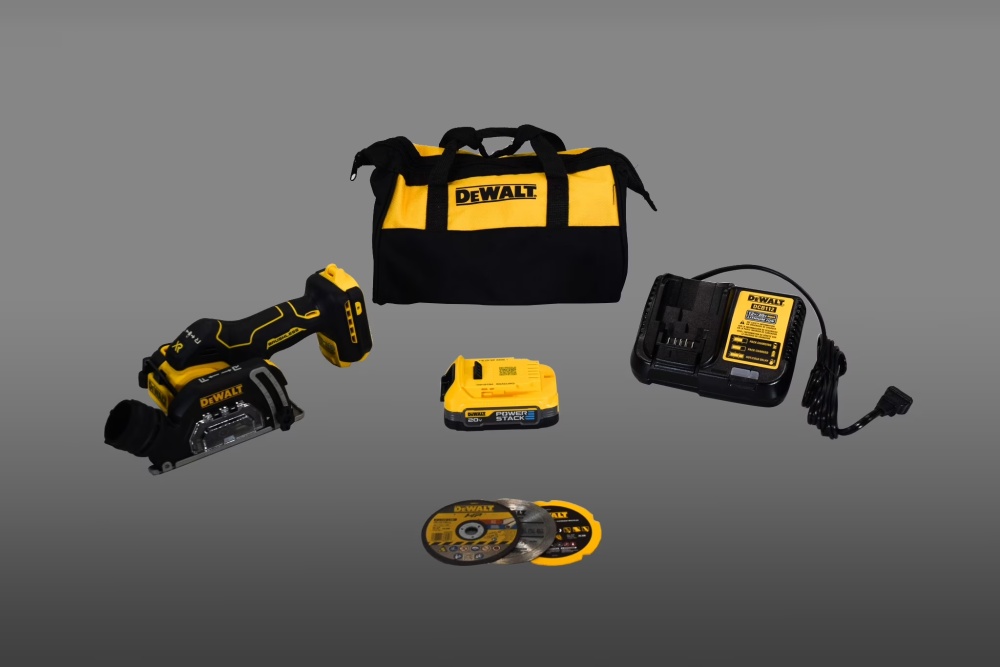 DeWalt DCS438E1 20V MAX XR Cordless Brushless 3" Cut-Off Tool Kit with 1.7Ah Compact Battery, Charger & Tool Case